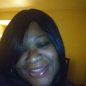 Meet your Posher, Tonya